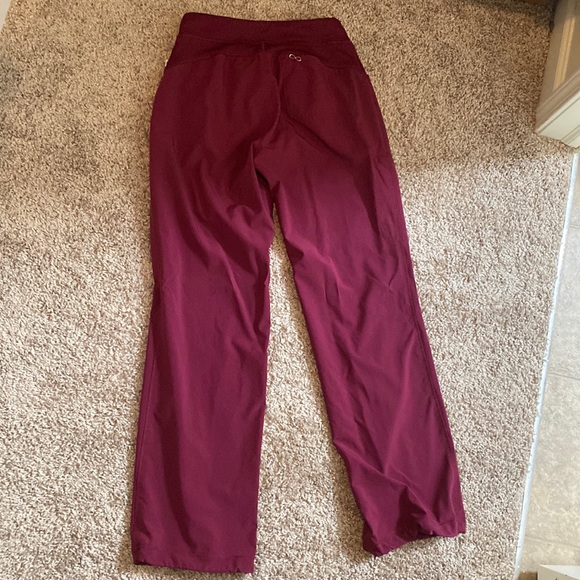 Infinity scrub pants, wine color - Picture 2 of 3